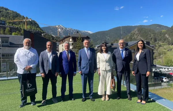 p. 29 visita aleksandar boricic foto cedida per carles naudi