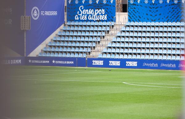 p. 03 Estadi Nacional - Facundo Santana