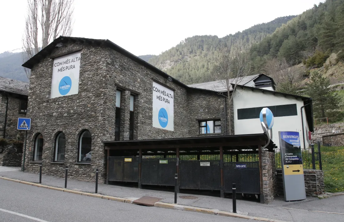 Aigua del Pirineu retira del mercat 121.000 unitats d’aigua envasada