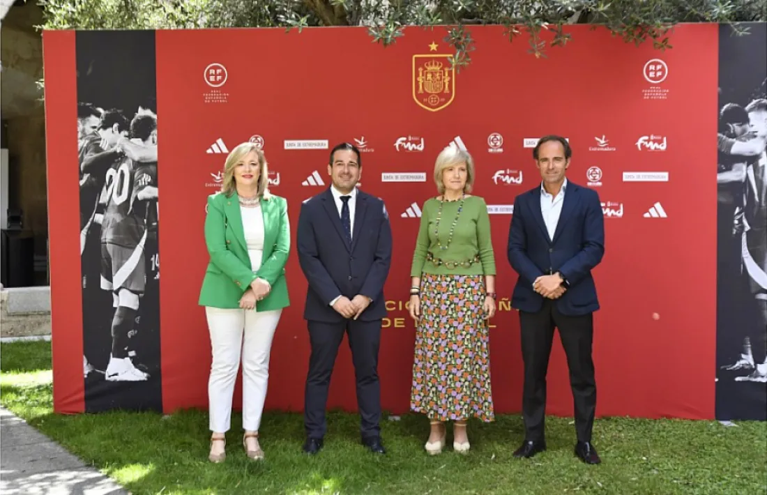 Presentació de l’amistós.