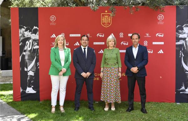 p. 29 presentació espanya vs andorra foto rfef