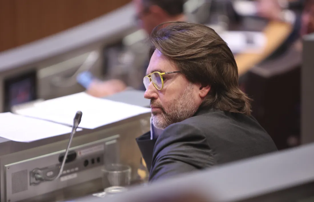 Carles Naudi al Consell General.