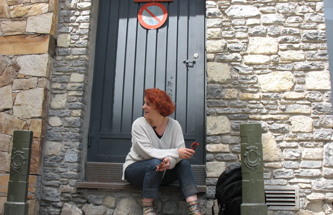 Ester Nadal:   “Viure als llimbs genera frustració i apatia, també en el món del teatre”