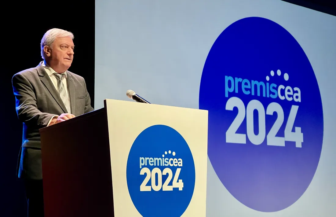 Gerard Cadena va pronunciar un discurs el dia del lliurament dels premis CEA 2024.