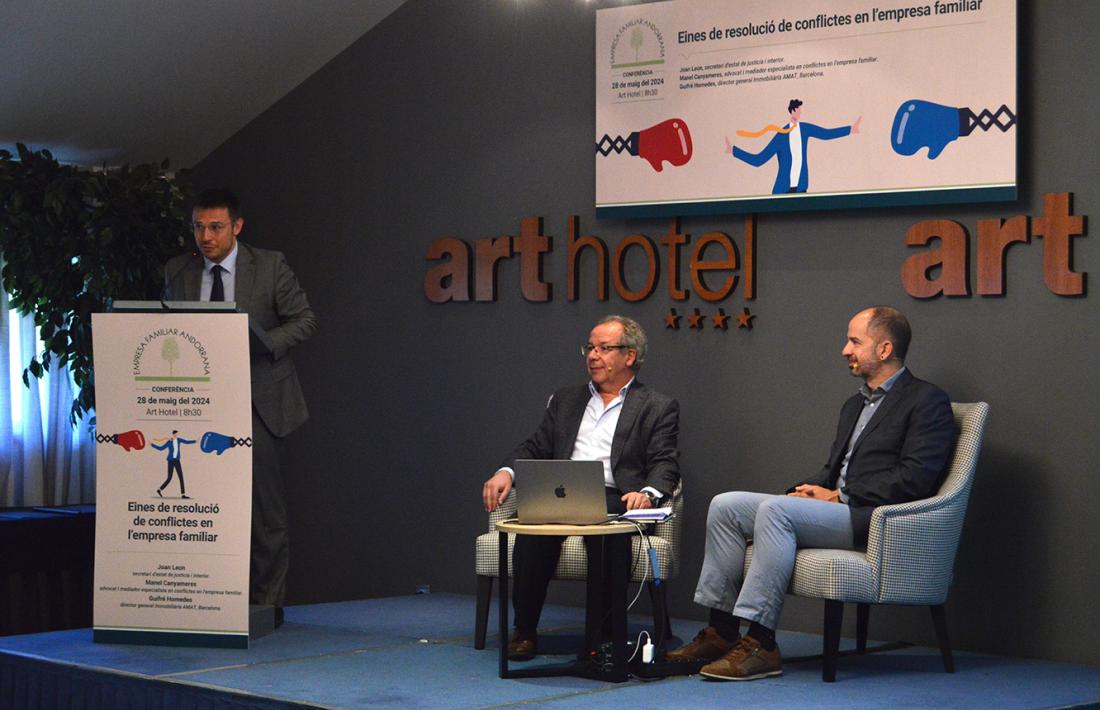 Un moment del col·loqui organitzat per l’EFA.