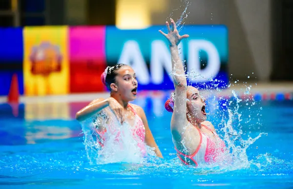 p. 29 natació sincronitzada campionat d'europa junior foto fan