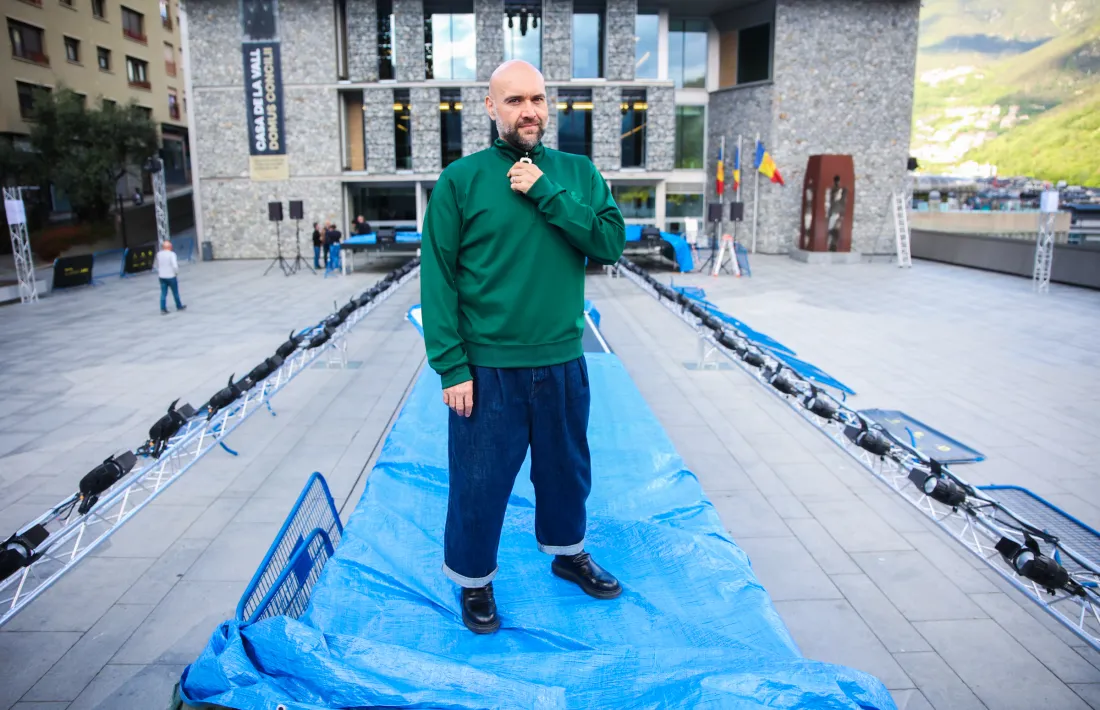 El cantant català, a la passarel·la que farà aquesta nit d’escenari a la funció de ‘Il trionfo del Tempo e del Disinganno’, a la plaça del Consell.