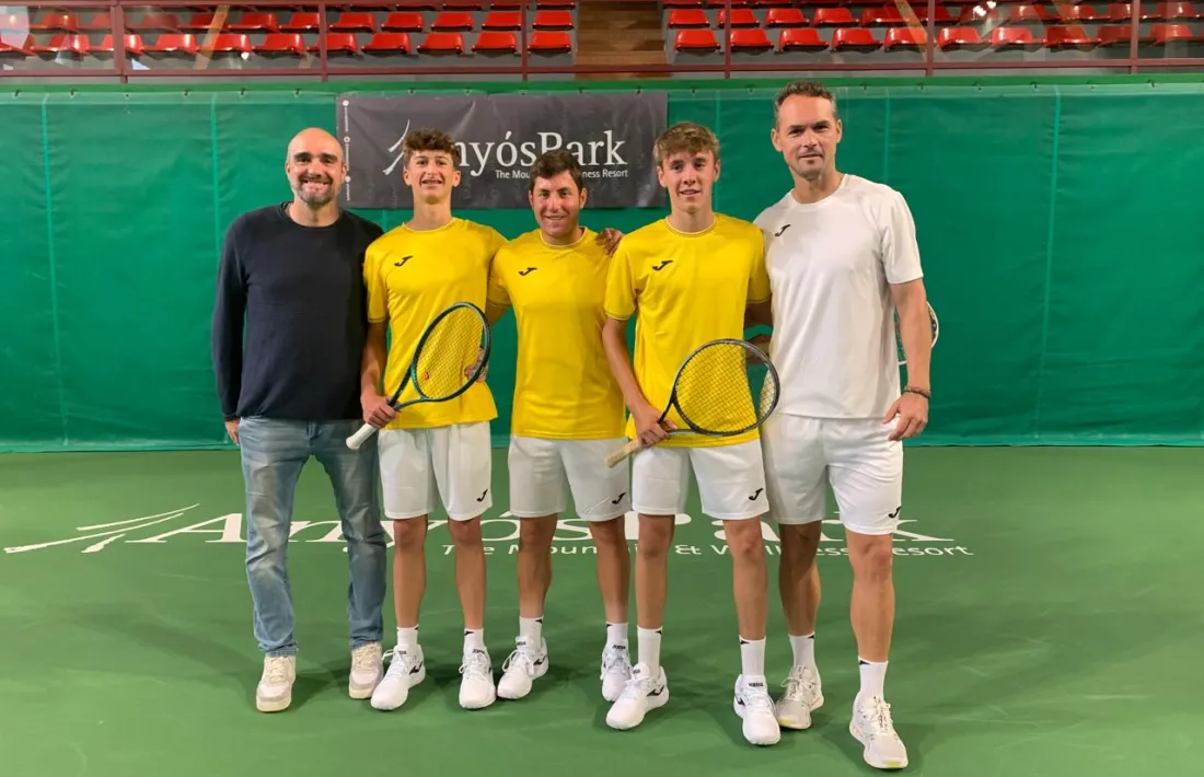 L’equip, sense Èric Cervós, es va presentar a AnyósPark.