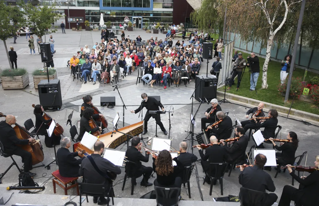 El concert de clausura d'ahir a la plaça Vinyes