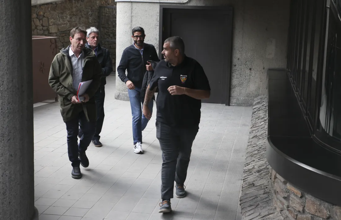 Membres del VPC Andorra i de la FAR s'han reunit avui amb el ministeri d’Esports a Govern.