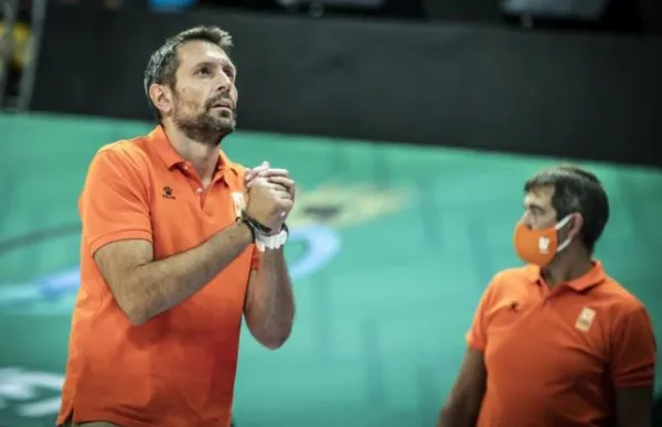 p. 29 natxo lezkano costa d'ivori foto fiba