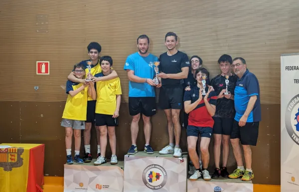 p. 29 tennis taula ctt encamp foto ctt encamp