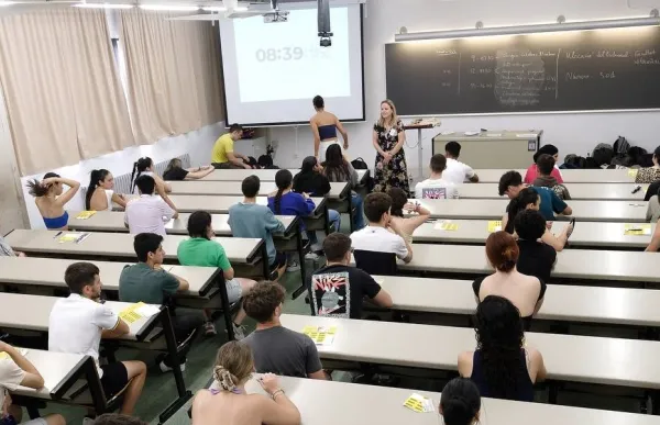 ExamenPAU2024