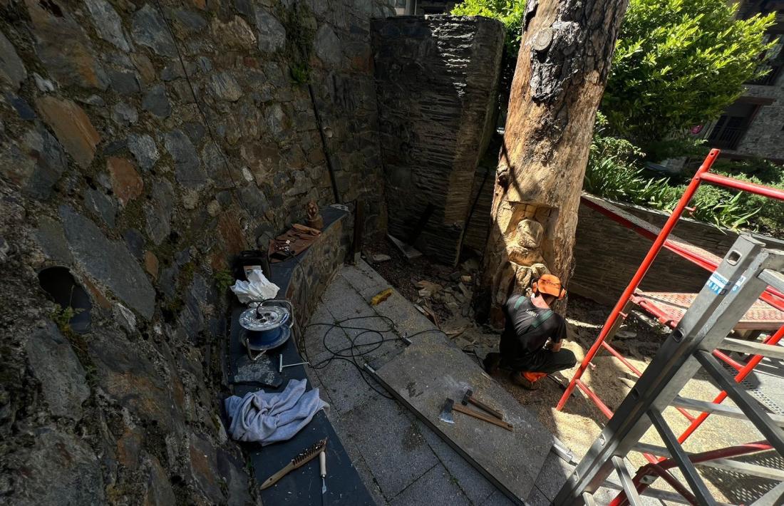 Ricart treballa des d’ahir i durant tota la setmana a la soca del carrer Major
