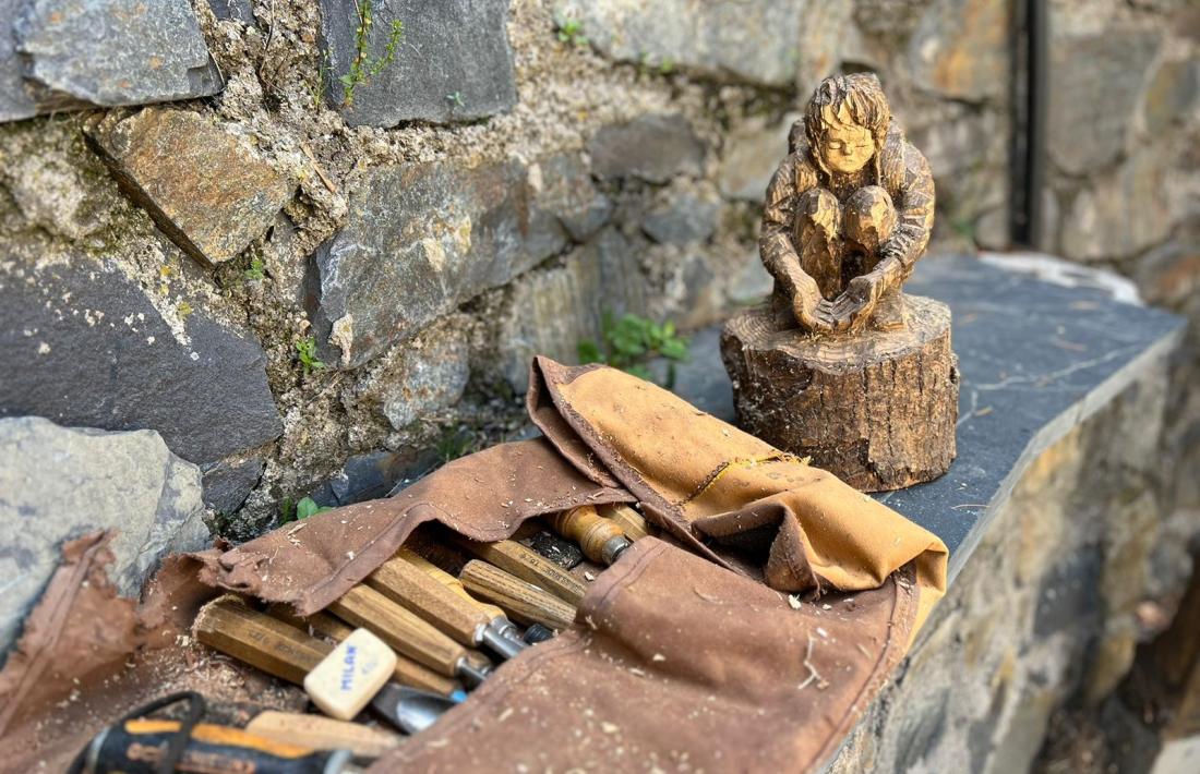 Maqueta d’un dels tres nens que il·lustraran l'escultura.