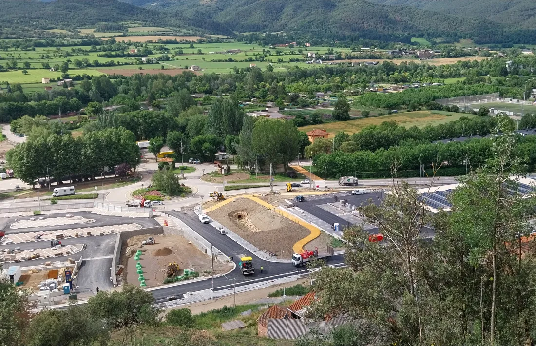 Estat de les obres als voltants de les superfícies comercials.