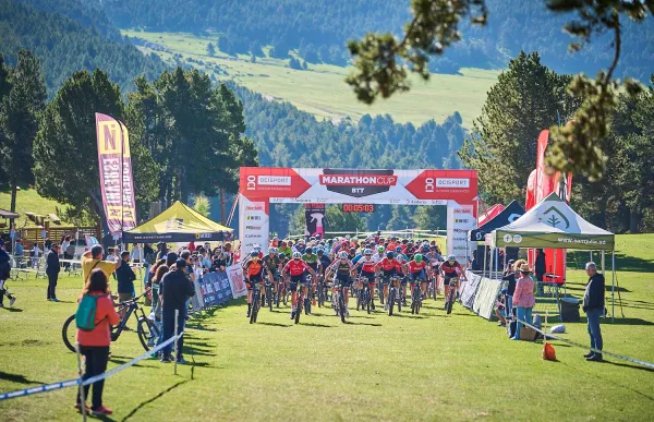 p. 28 baix bike show naturland marathon cup foto ocisport