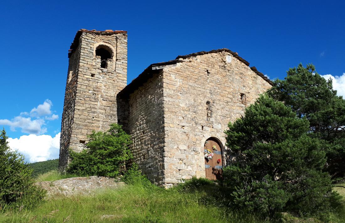 L’ermita de Santa Maria de les Peces, molt probablement aixecada a mitjan segle XI