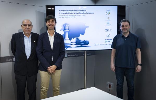 p. 29 presentacio campionat d'escacs de petits paisos d'europa foto comu d'andorra la vella