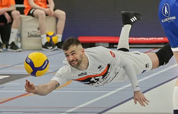 p. 29 xavi folguera foto jan vanmedegael