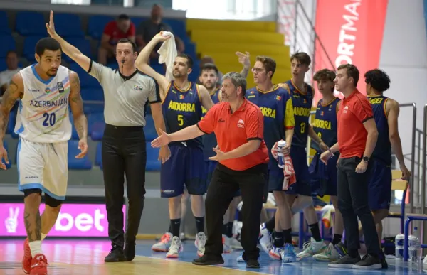 p. 28 cristian vegas seleccionador foto fiba