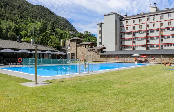 170397_piscina