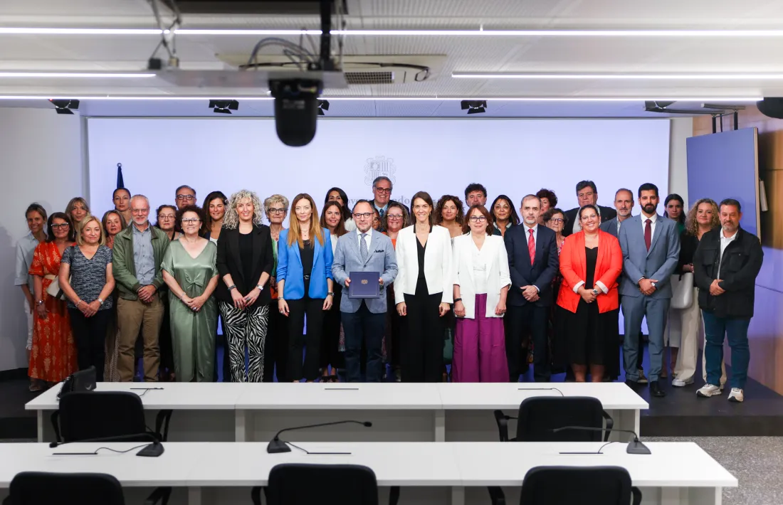 Els representants de les entitats signatàries del pacte nacional per a la salut.