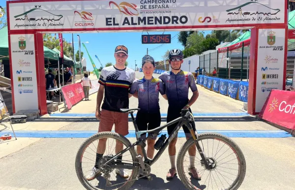 p. 22 campionat d'espanya btt foto fac