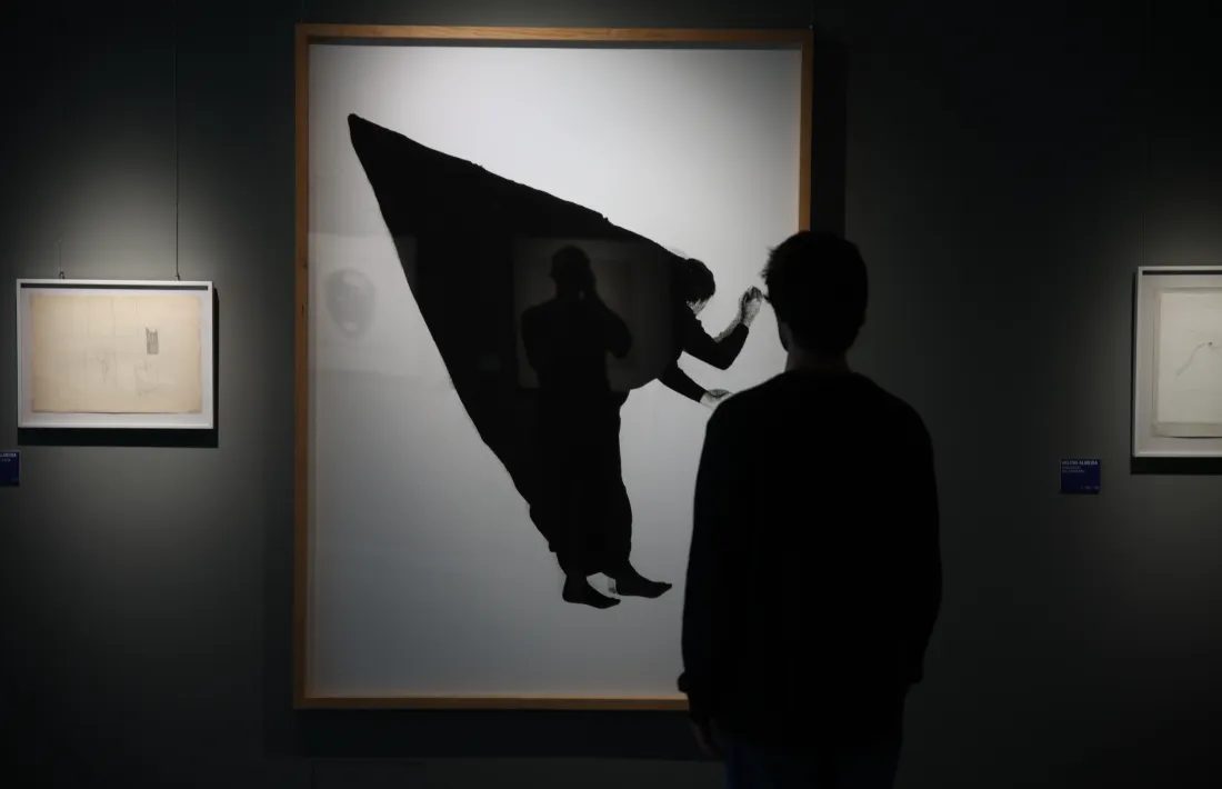 'A casa', d'Helena Almeida (1983).