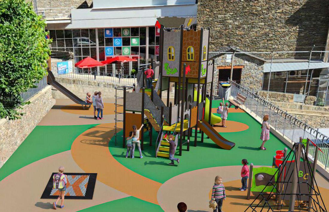 El parc infantil projectat a darrera el Palau de Gel.