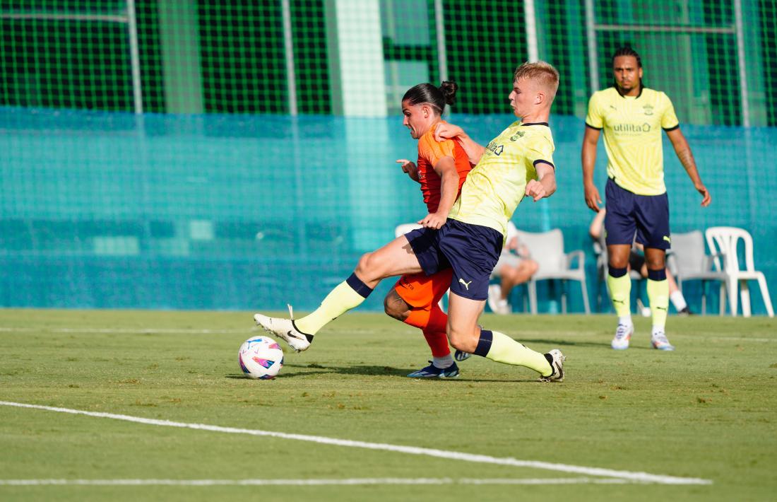Álex Calvo va marcar el 2 a 0 contra el Southampton U23.