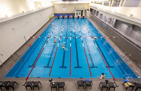 piscina escaldes