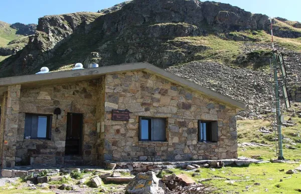 p. 04 1 refugi cabana sorda