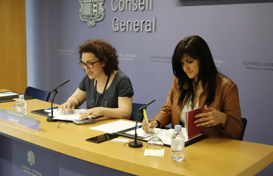 Judith Pallarés, Carine Montaner
