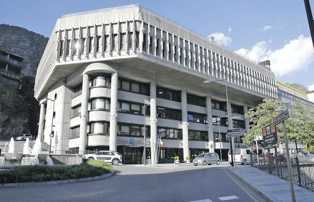 L’edifici administratiu del Govern.