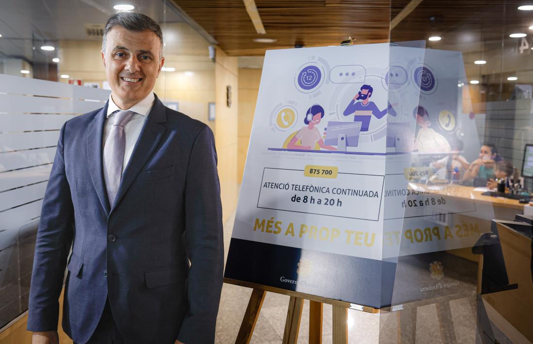 Rossell ha presentat l'ampliació d'atenció telefònica a Tràmits.