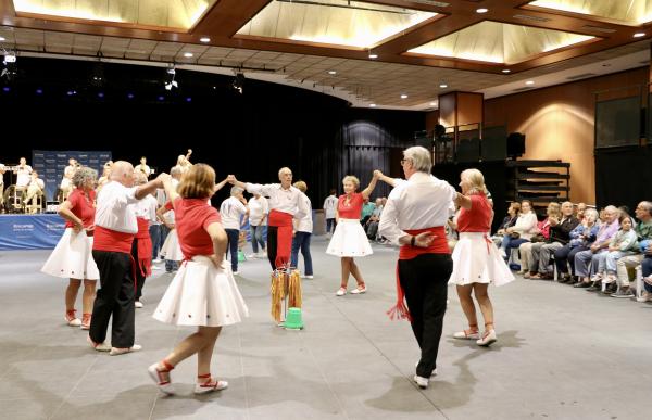 encamp sardanes