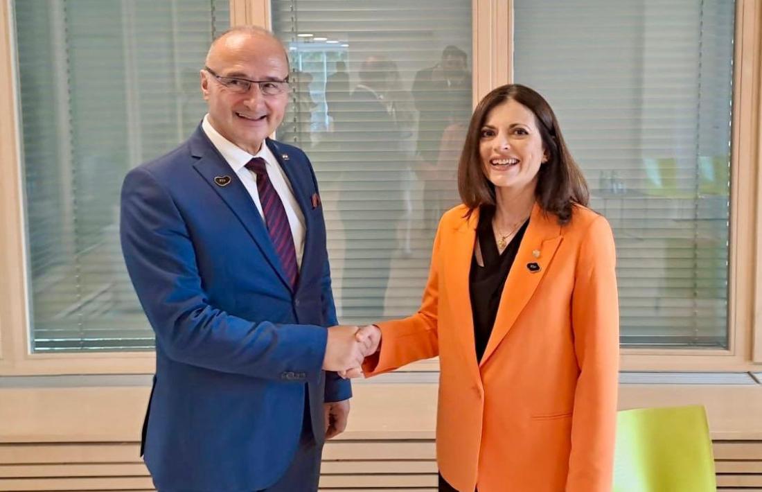 La ministra Tor a Bled.