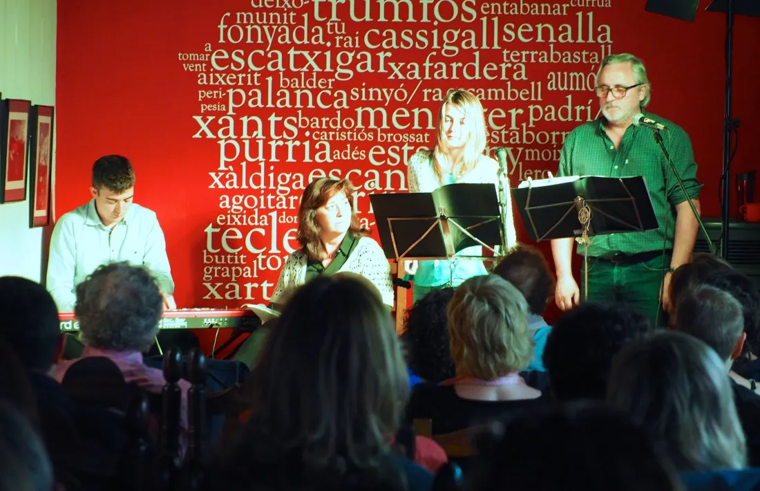 Estrena del poemari musicat ‘Nu’, basat en un llibre d’Elisabet Segura