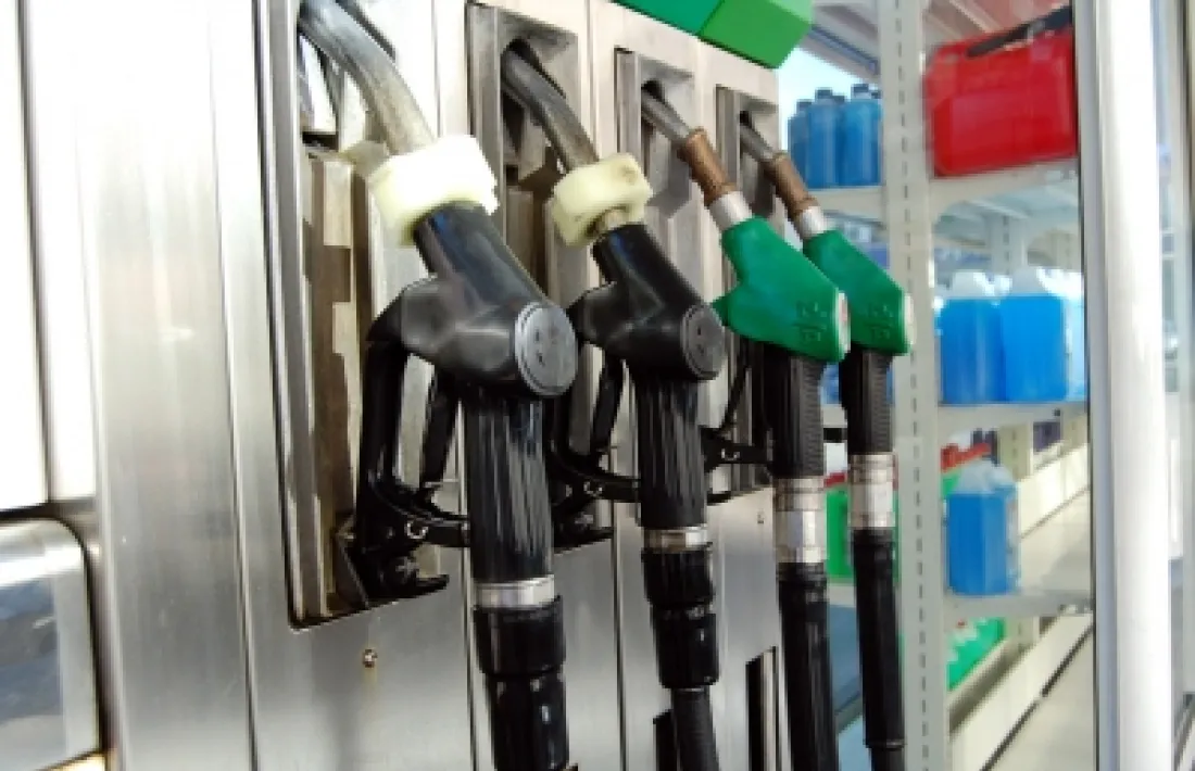 La importació de carburants creix al maig un 22,4% respecte el mateix mes de l'any passat