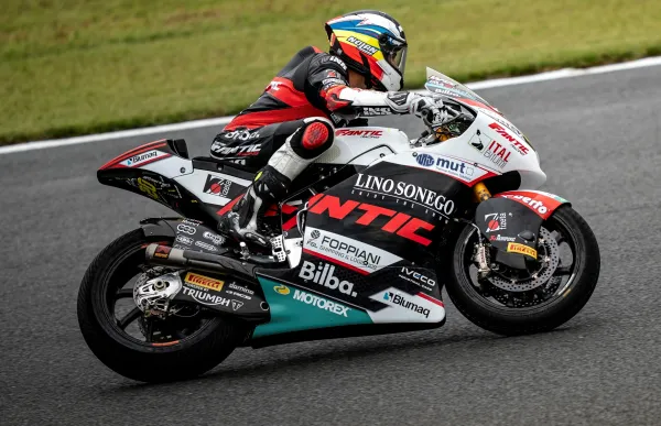 p. 29 xavi cardelus foto fantic racing motegi