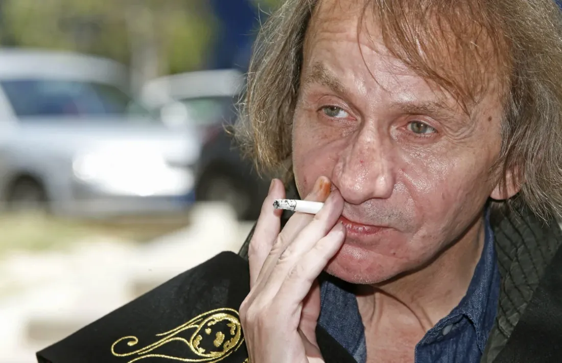 Albert Villaró es vol quedar amb el personal i vota per Michel Houllebecq.