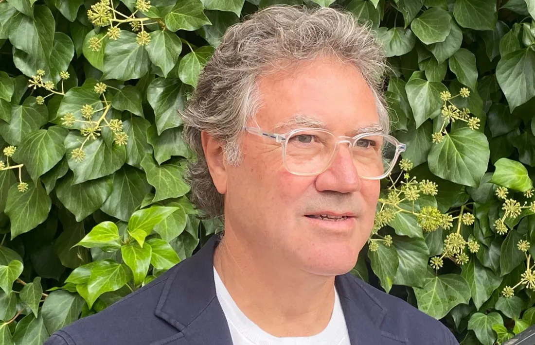 El periodista ii escriptor Salvador Sabrià. 