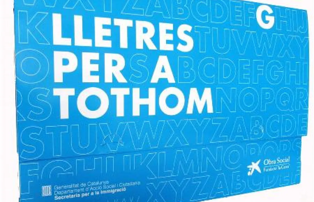 Una vintena de nouvinguts fan un curs d’alfabetització en català 