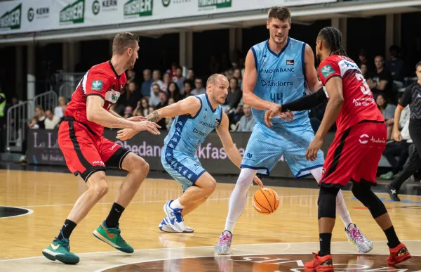 p. 29 rafa luz foto acb photo dani catalan