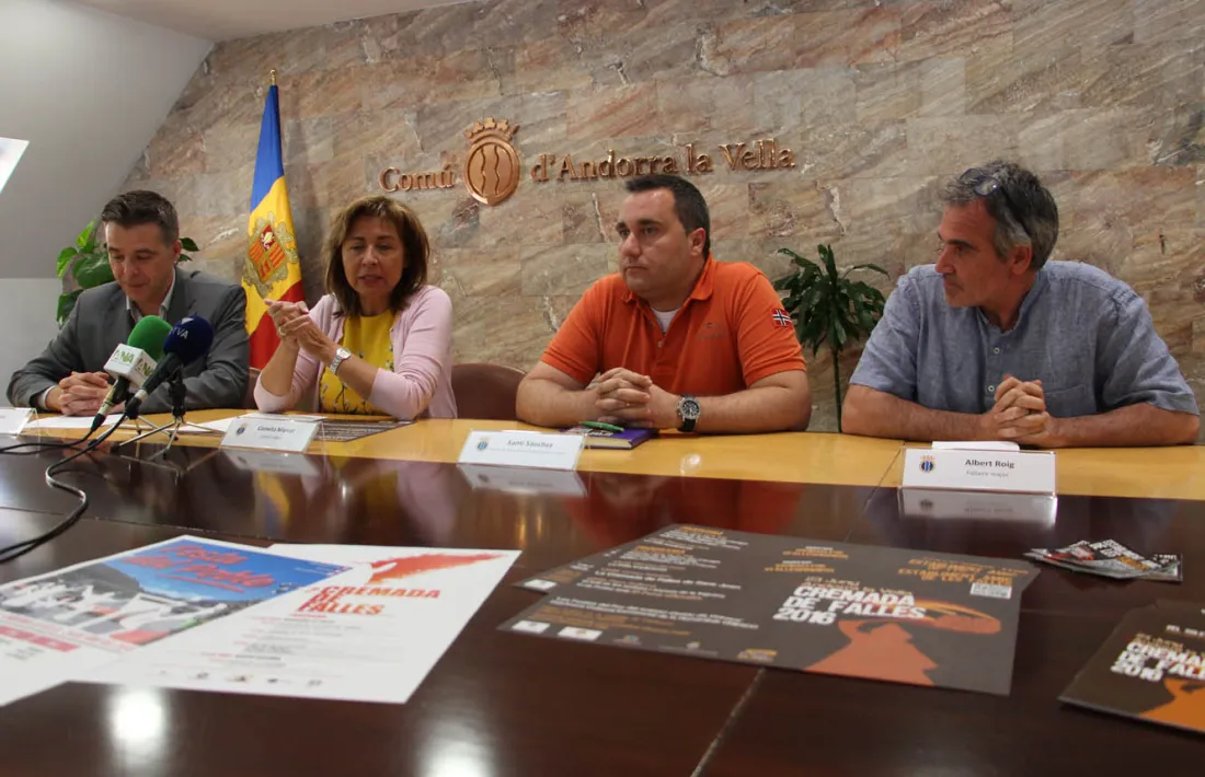  Andorra la Vella recupera la festa de Sant Joan i viurà la primera rodada de falles des de la declaració de la Unesco 