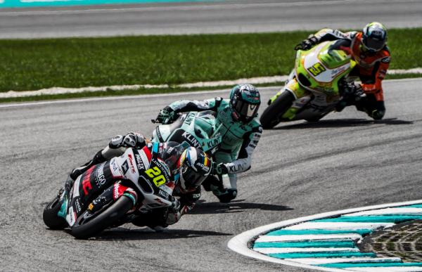p. 28 xavi cardelus malaisia foto fantic racing