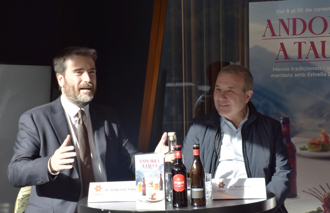 Josep Lluís Trabal i Jordi París, avui durant la presentació.