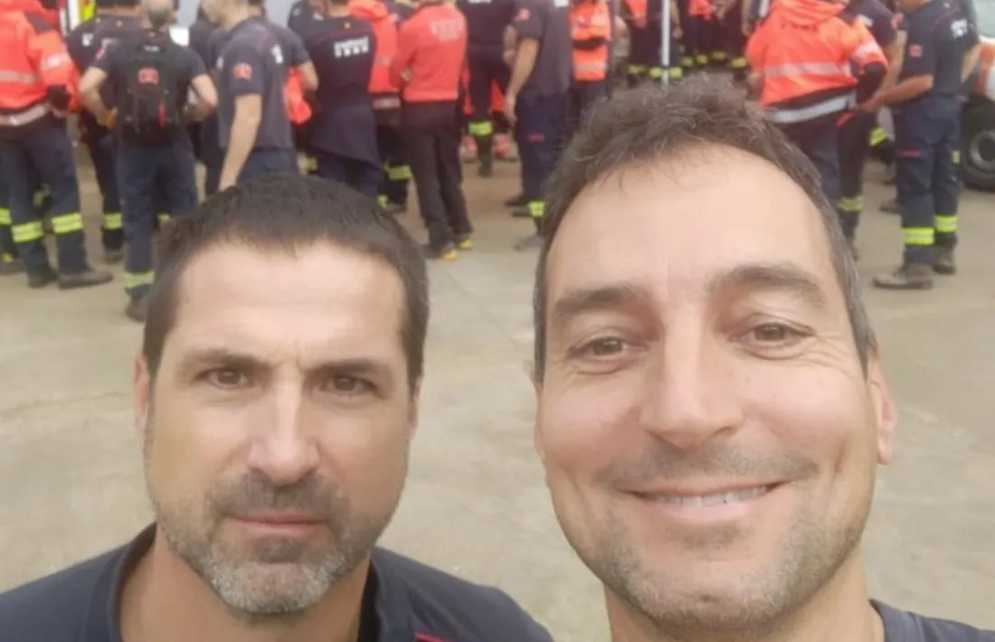 Els dos bombers de la caserna de la Seu d’Urgell que estan a la zona zero. 