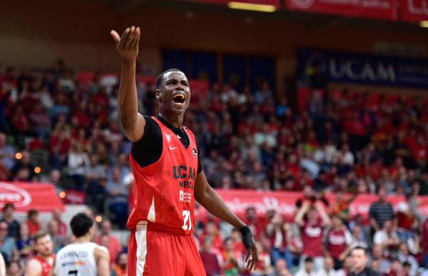 p. 29 primera foto moussa diagne RS599641_J06 UCM-RMB Firmar acb Photo - Javier Bernal